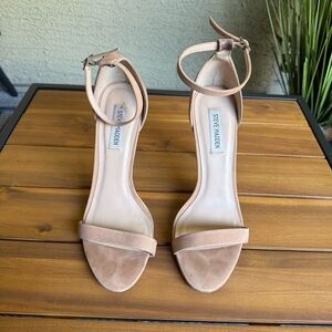 Steve Madden Nude Heel